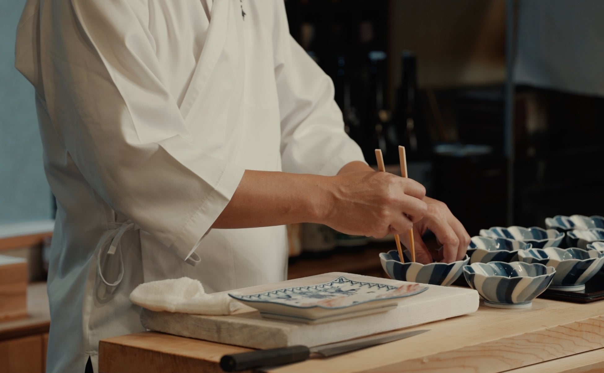 ＜2026年2月21日、22日＞海舟・特別な宿泊イベント水際のロッジで愛媛のローカルキュイジーヌ体験