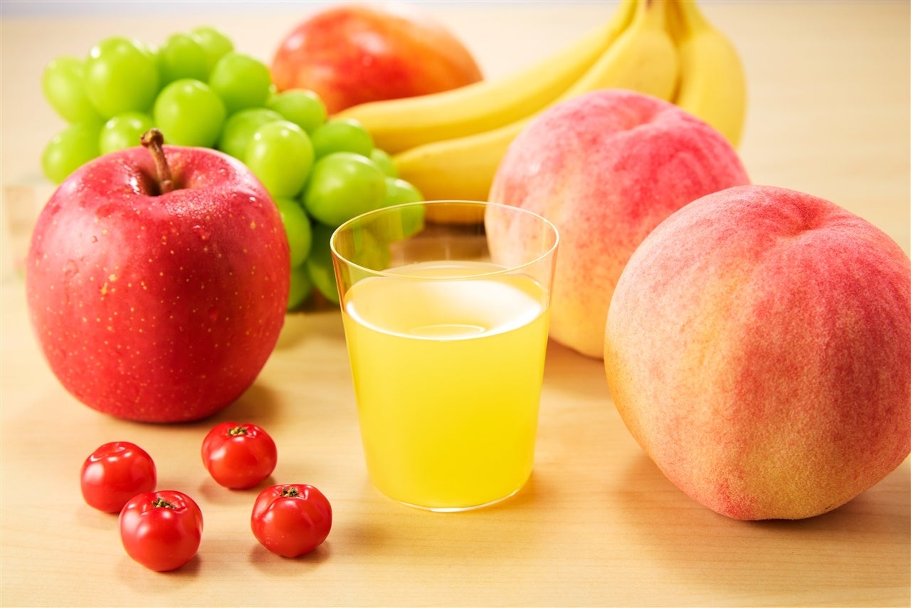 春限定！まろやかな味わい　季節限定「春のフルーツこれ一本　白桃＆アセロラブレンド」新発売