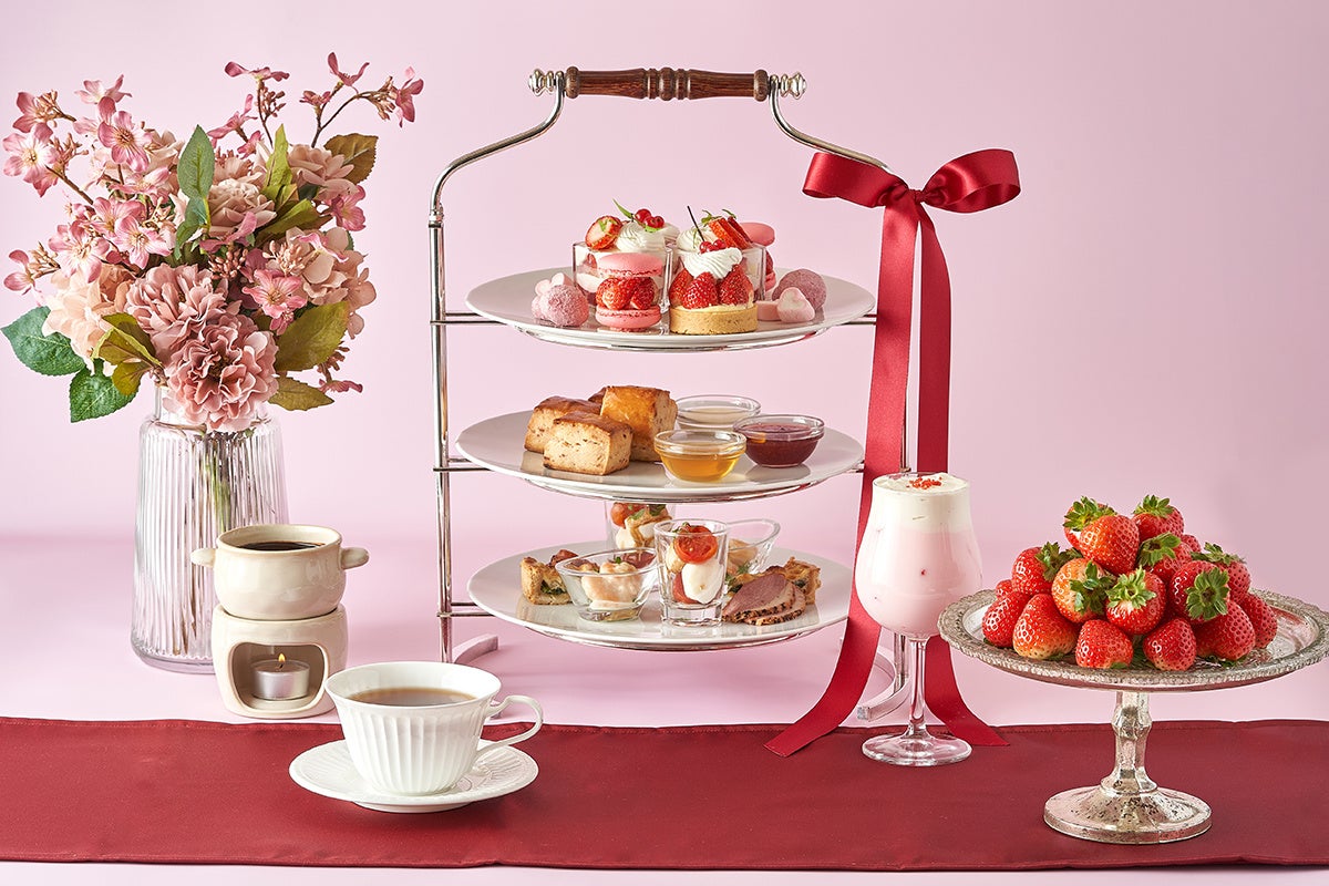 【ホテル ラ・スイート神戸ハーバーランド】冬から春を彩るいちごの魅力が満載「Strawberry Afternoon Tea」を販売
