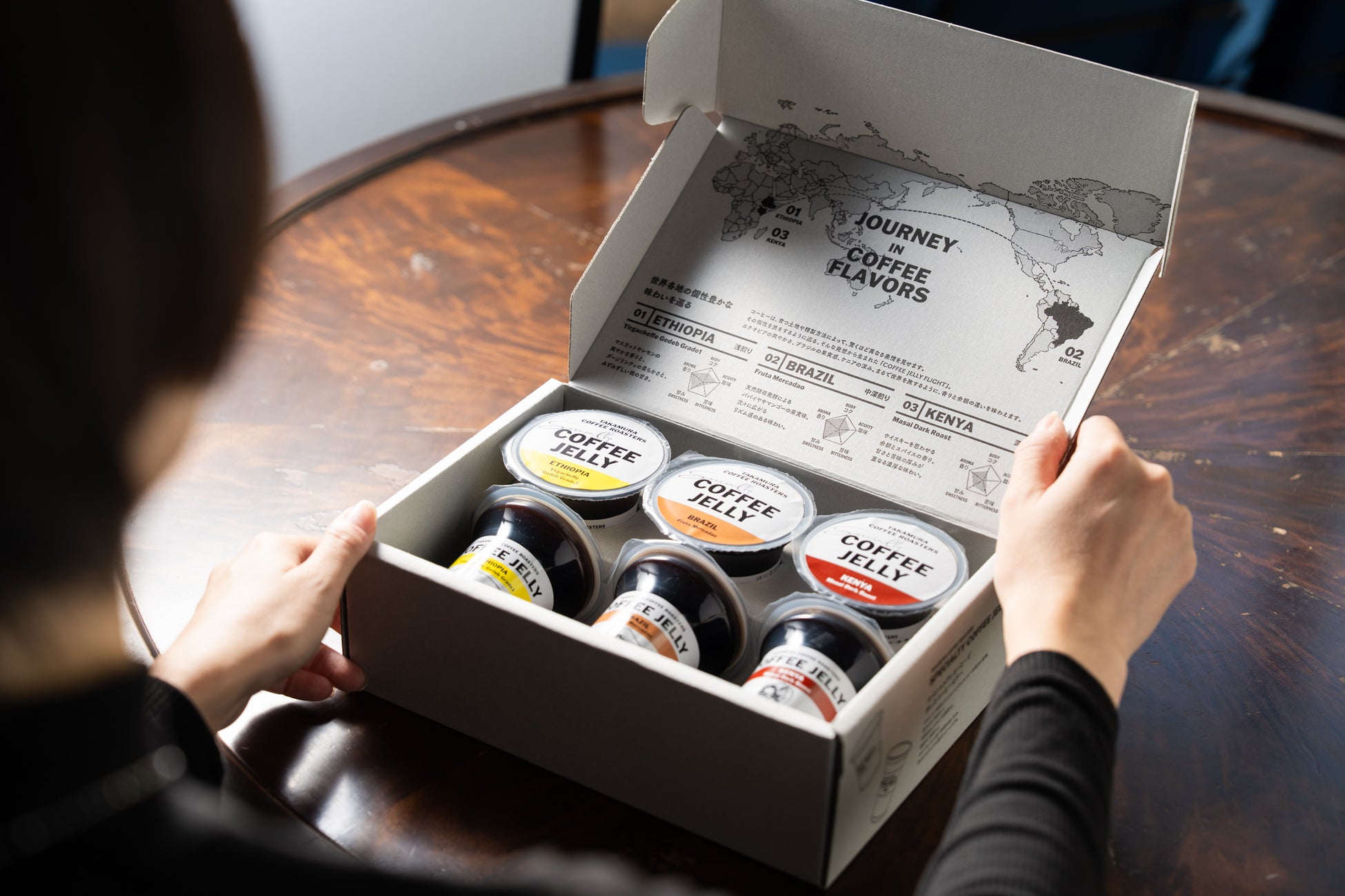 電気の力で減塩食品の塩味やうま味を増強する減塩サポート食器「エレキソルト」が「Well-being & Age-Tech 2025 Award 農林水産大臣賞」を受賞