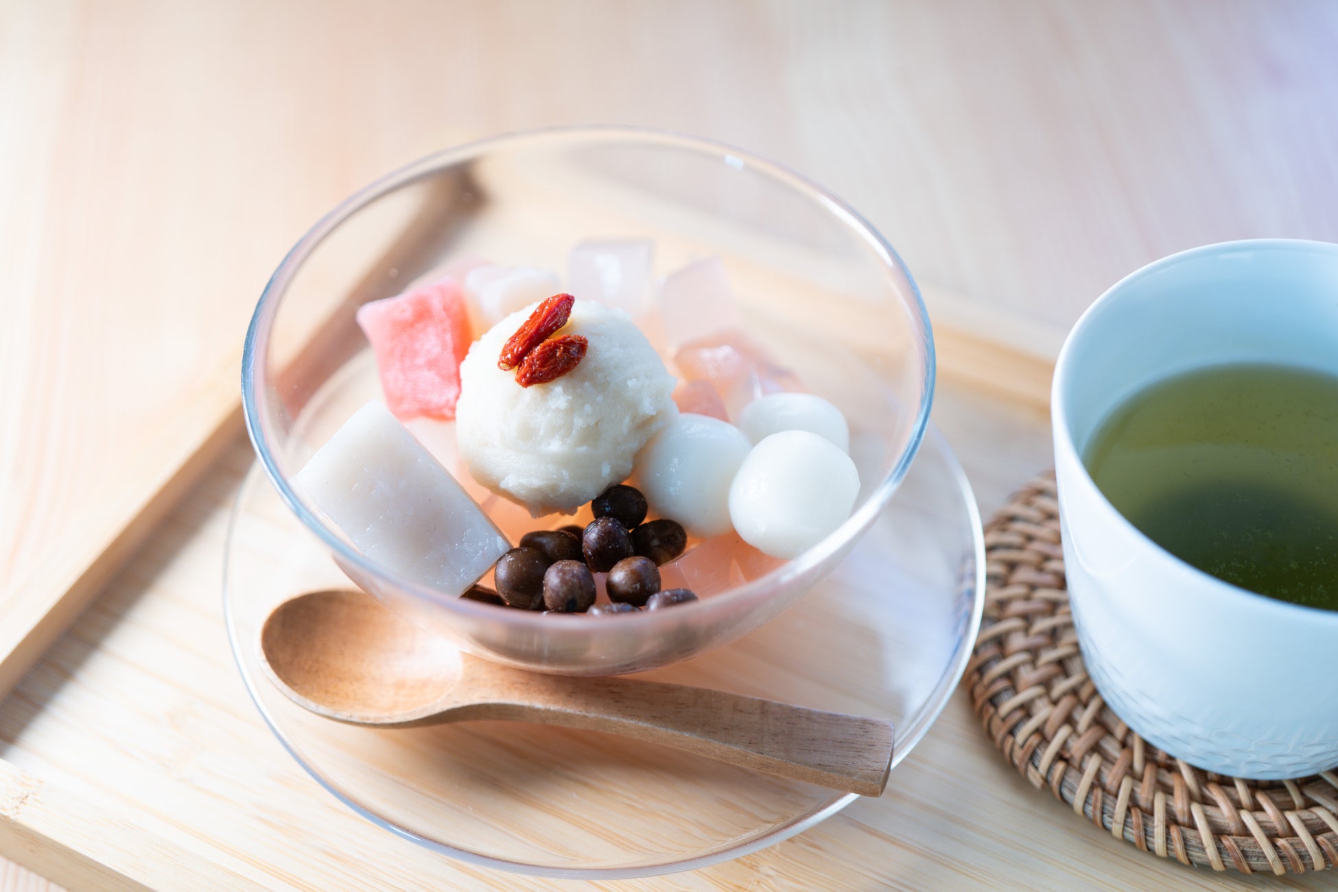 【旬を先取り】「苺ミルク白玉あんみつ」を2026年1月7日(水)より販売開始