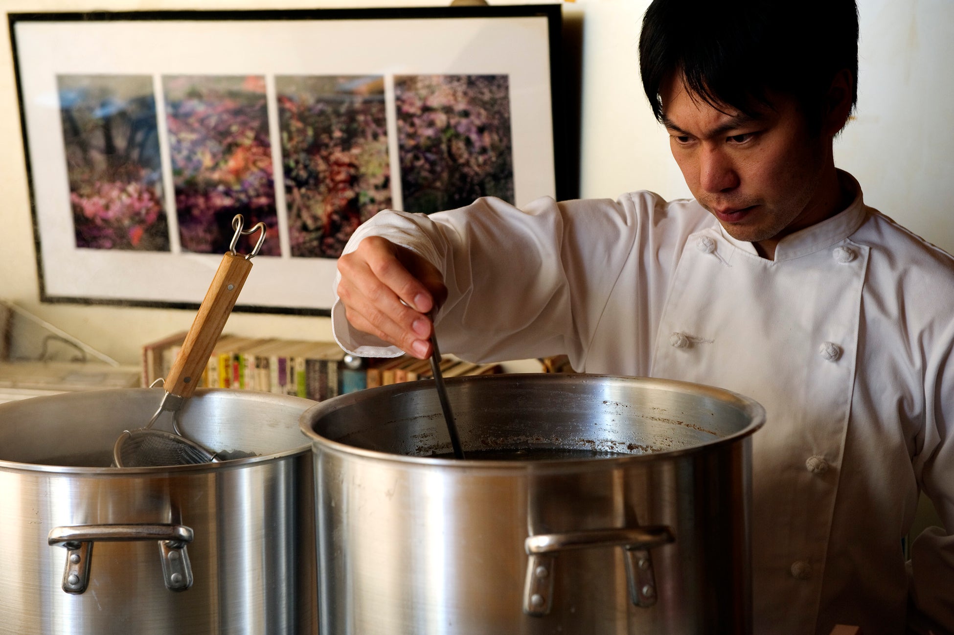 各位越生梅林梅まつりの時期に合わせて“梅の1年の移ろい”をテーマとした宿泊者向けディナーコースを提供開始。1月にメディア向け試食会を開催します