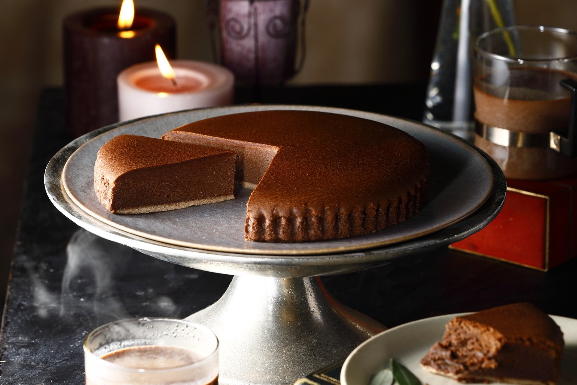 【チーズガーデン】カカオとチーズの個性が織りなす大人な味わい　バレンタインシーズンにぴったりな冬限定チーズケーキ『御用邸ショコラチーズケーキ』発売