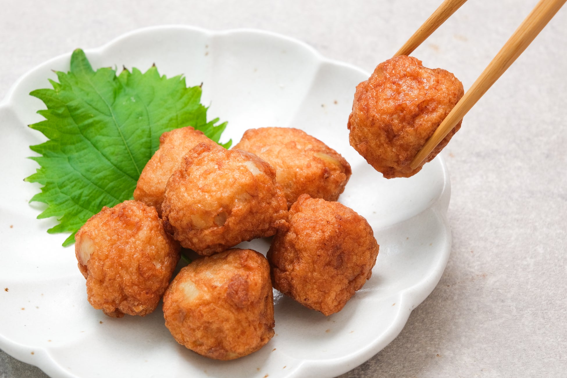 誕生石を味わう12ヶ月。毎月届く「誕生石スイーツ定期便」を1月5日より20名限定で募集開始