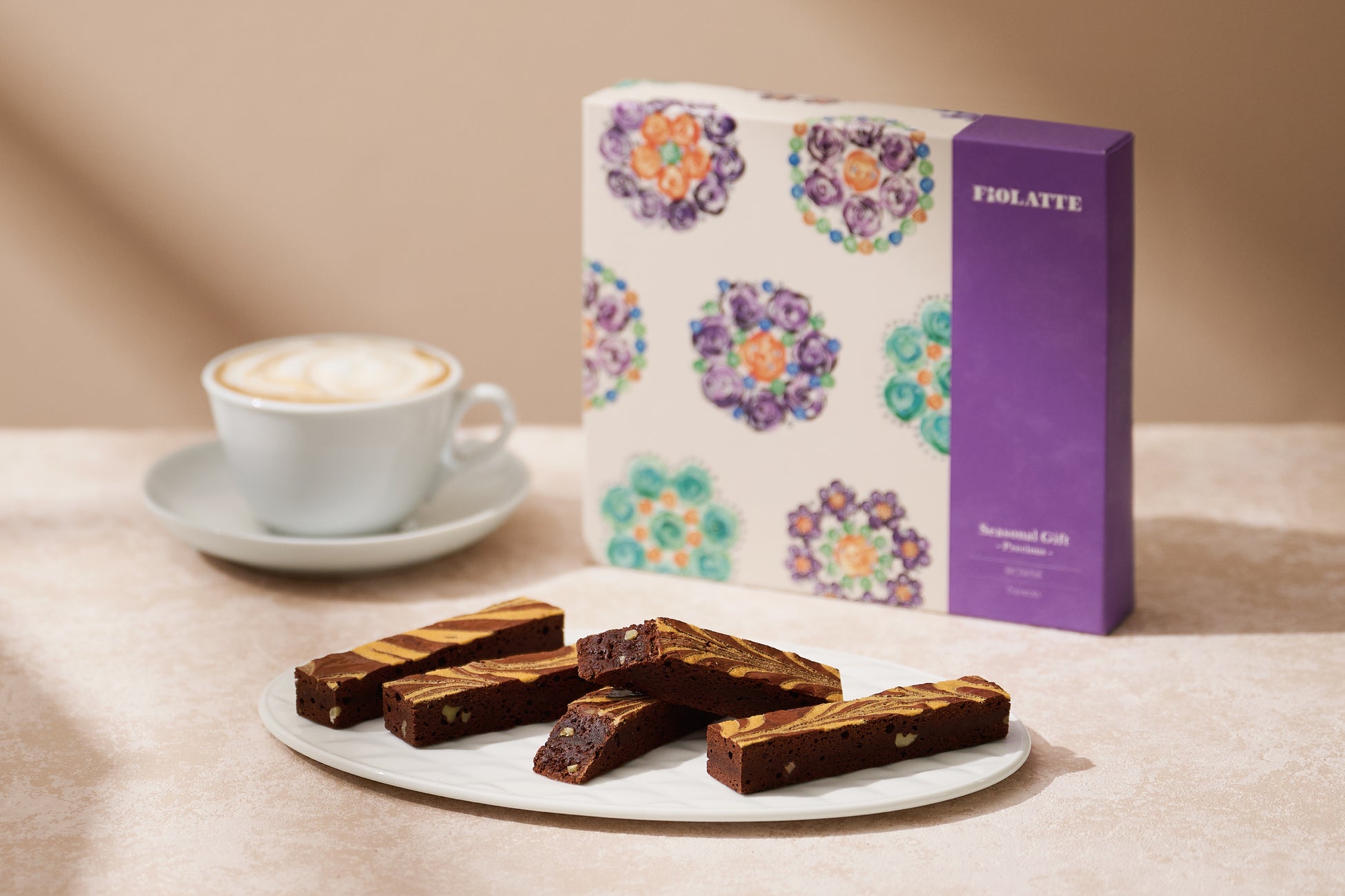 【ロッテ史上初！】ラミー×バッカスでラッカス！？洋酒チョコ市場売上NO1,2(※)夢の共演！「ラッカス」1月13日(火) 全国発売