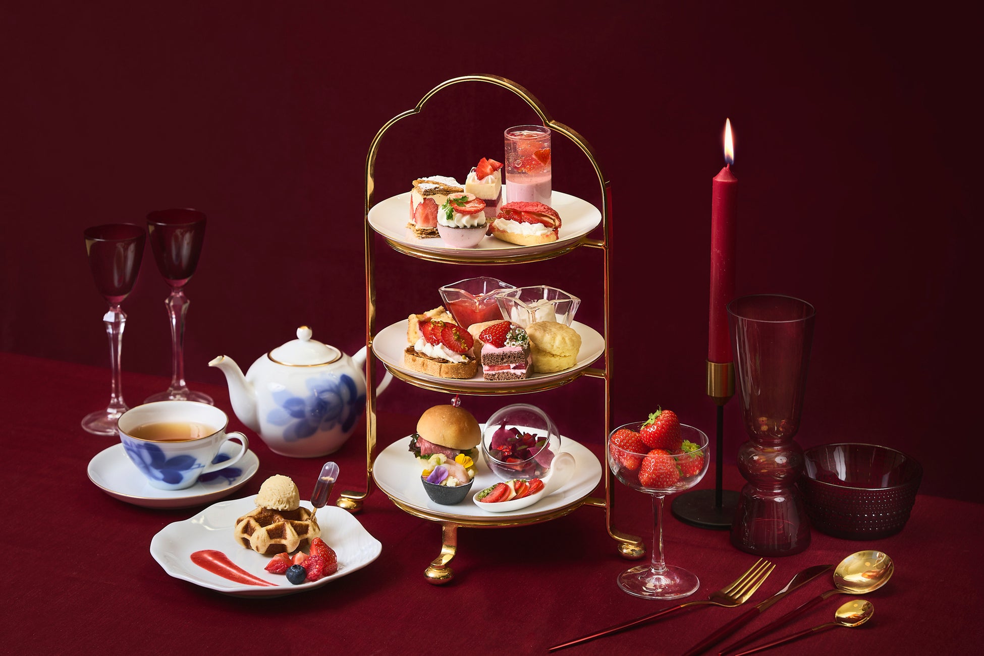 食感の三重奏！中華とチョコがマリアージュ「ブラックサンダー春巻き」爆誕