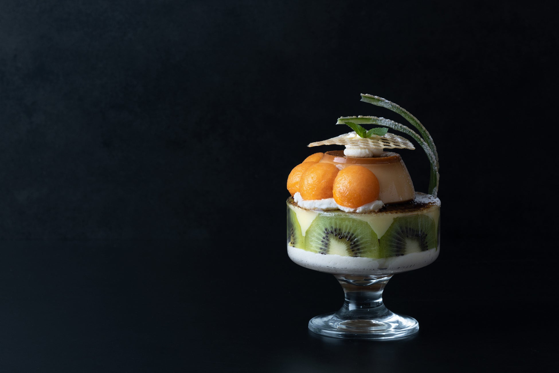 新年のメロン初めに！プリンにこだわった可愛らしい冬の新作パフェが登場