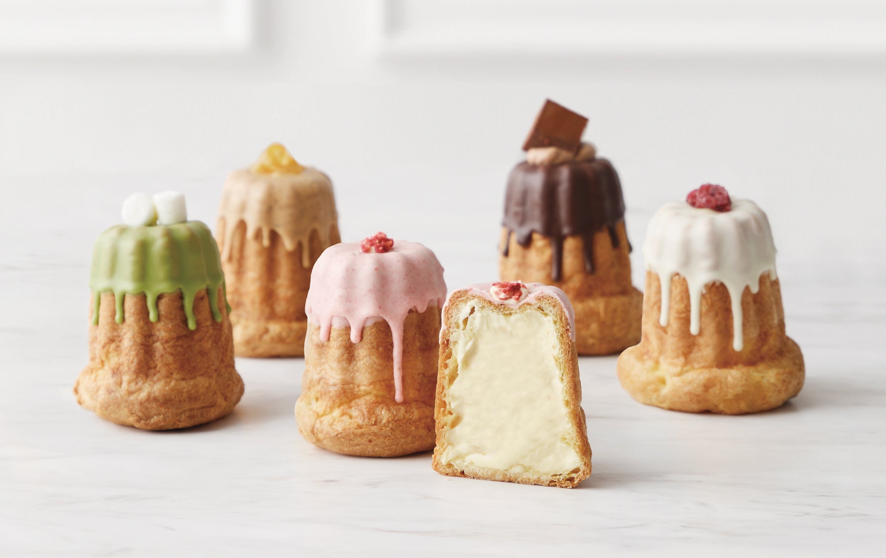 【新感覚！ハイブリッドスイーツ】カヌレの形をした可愛いシュークリーム「カヌレドシュー」を1月10日(土）～1月12日(月・祝）まで三井アウトレットパーク倉敷で期間限定販売！