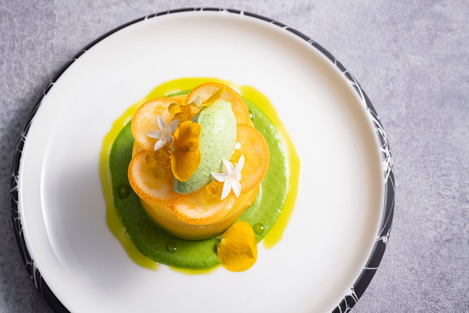 “上質な”イメージでデザインされた店舗やよい軒 日立多賀店