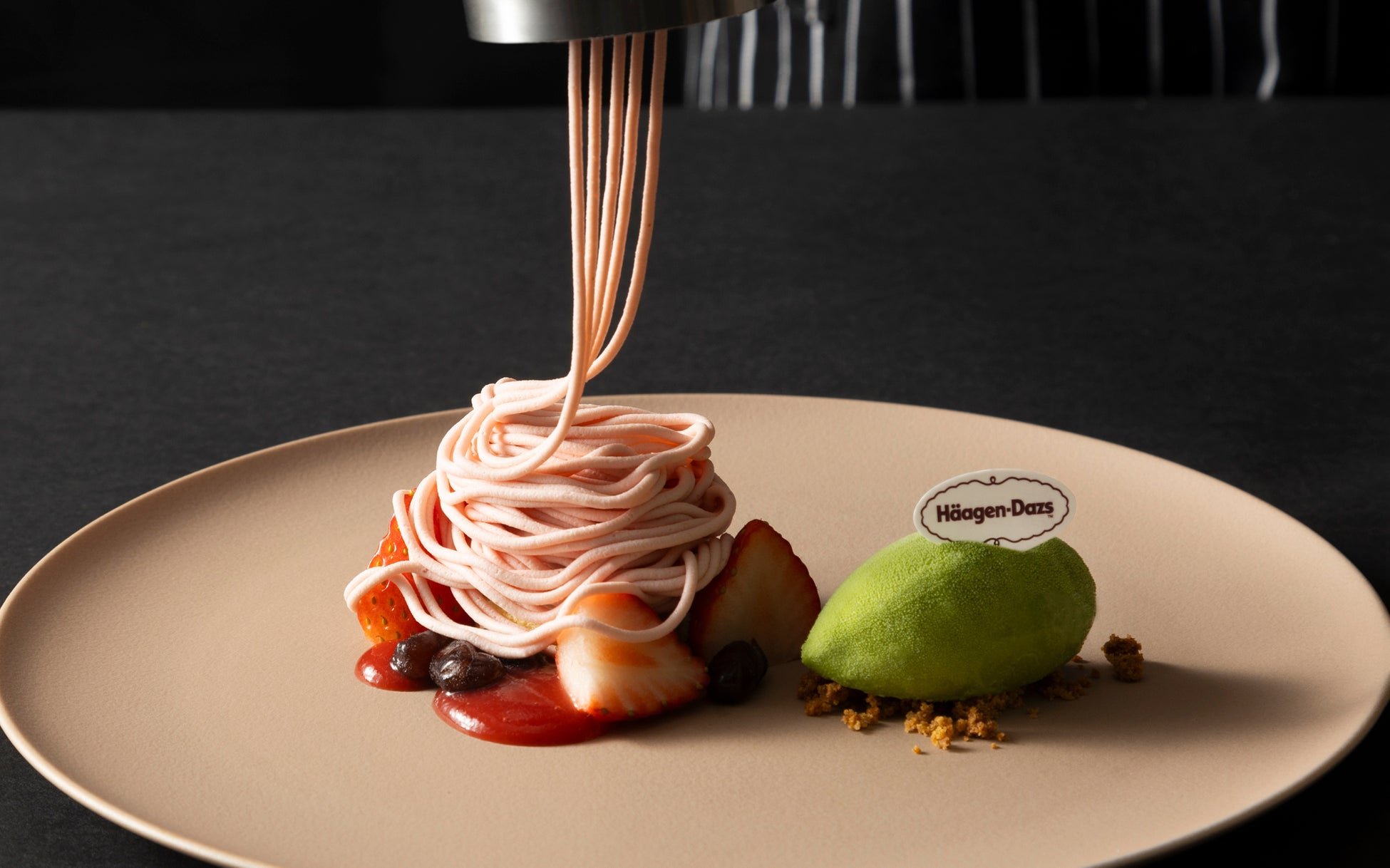 【札幌グランドホテル】「THE SWEETS！」にライブクッキングメニューが新登場！　開催時期：2026年1月19日（月）～