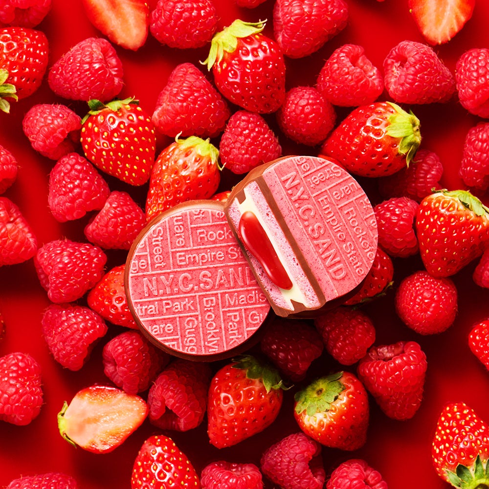 松坂屋名古屋店「ショコラプロムナード」にとろとろキャラメルで人気の〈N.Y.C.SAND〉が今年も登場！新作「N.Y.ラズベリーキャラメルサンド＆Wチョコレート」も数量限定販売