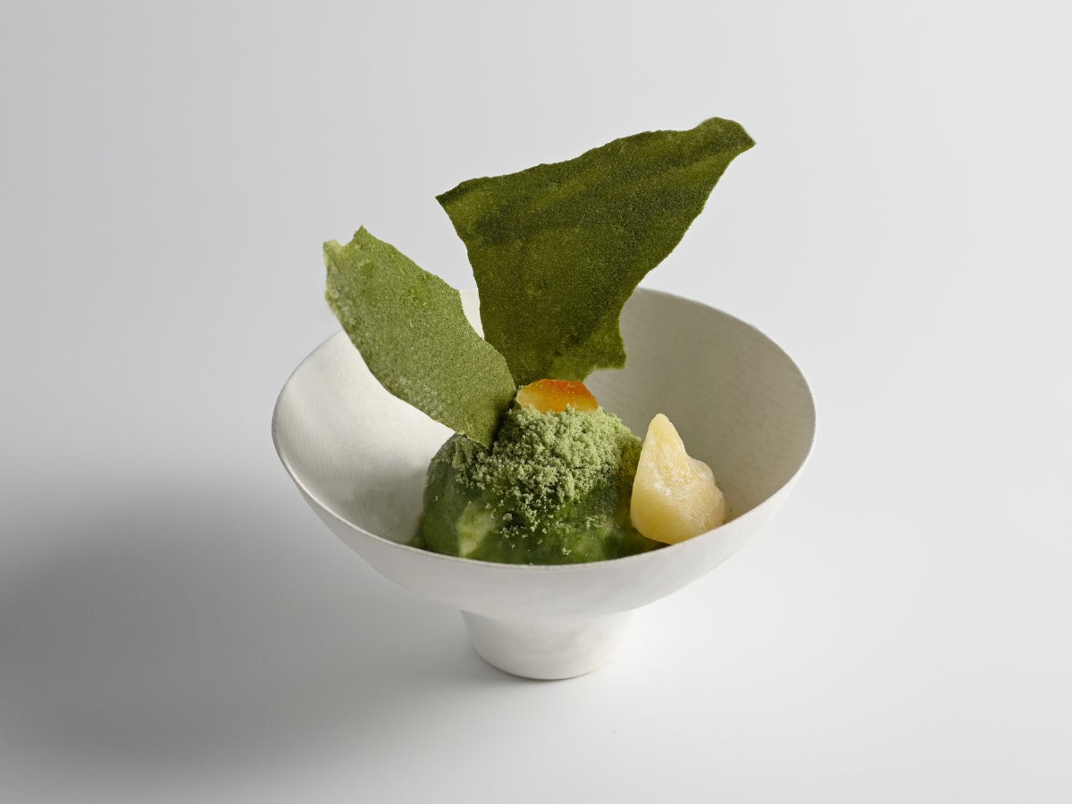 伝統と革新が出会う新スイーツ彩雲堂 × be GELATO「よもぎ／小豆とほうじ茶ジェラート」誕生