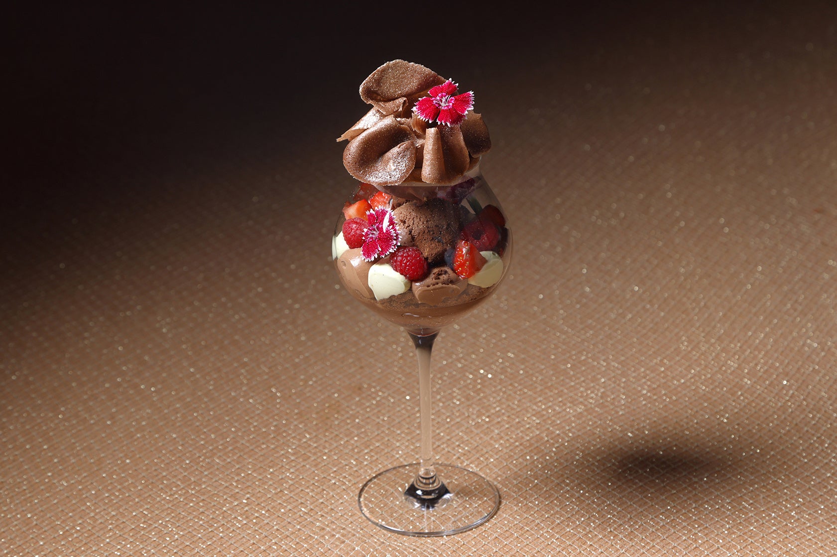 【注文率80%超】平日11時台だけの“早割”焼肉ランチ。「焼肉どんどん亭」の『情熱ランチ990円（税込1,089円）』が、なぜこれほど支持されるのか？