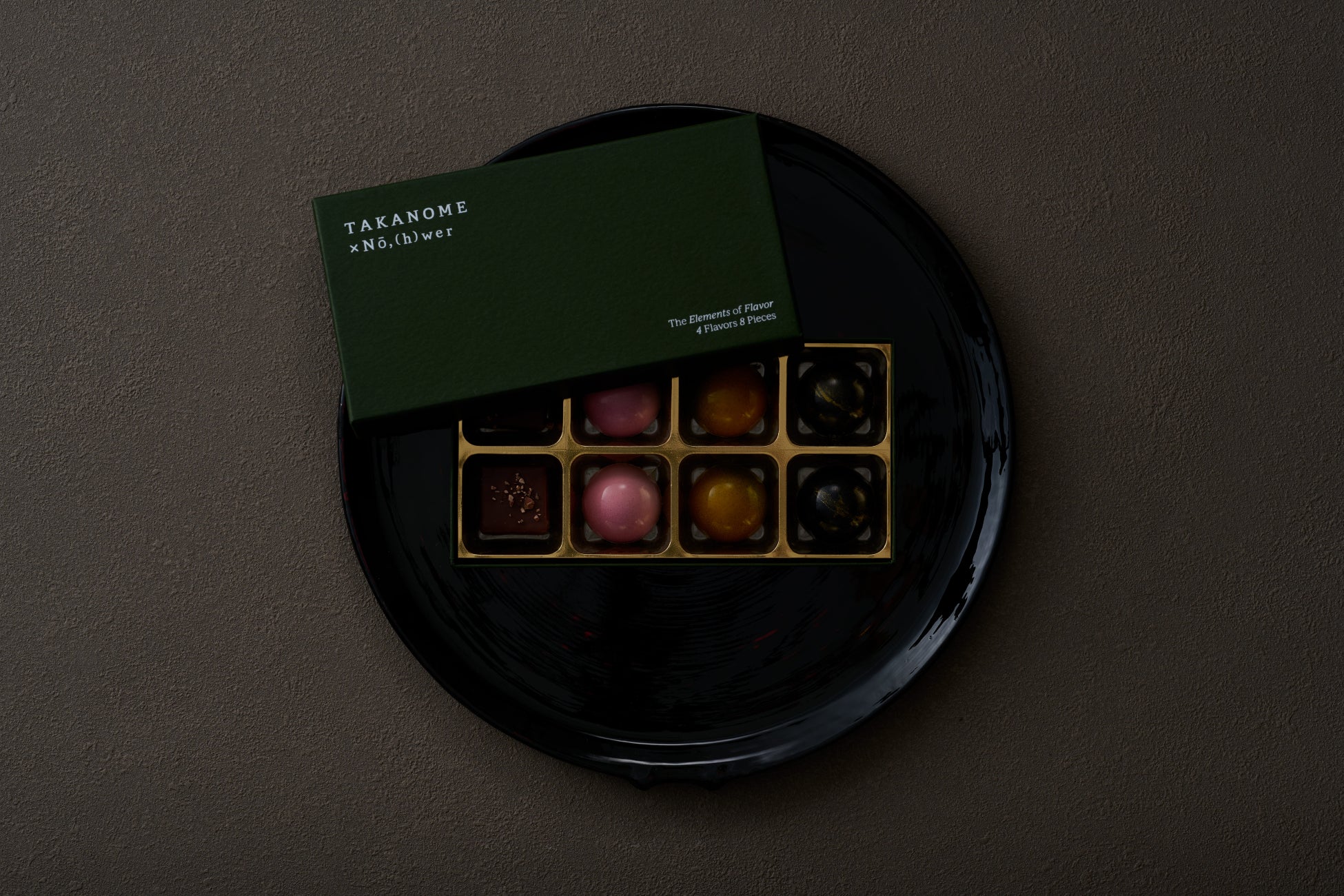 高級日本酒ブランド「TAKANOME」よりオリジナルのボンボンショコラが登場
