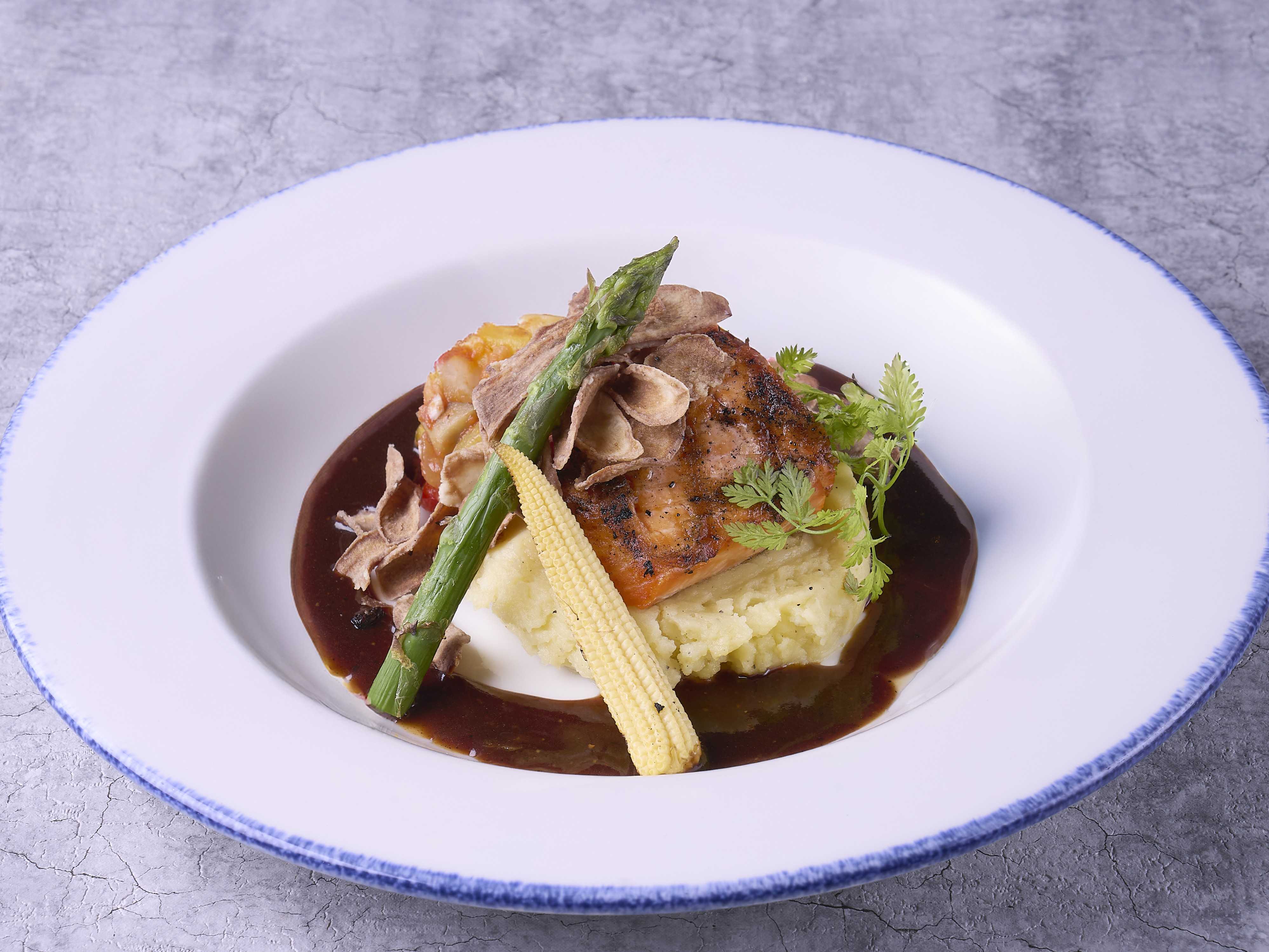 メニューで感じる春の訪れ！バーベキューリブレストラン「トニーローマ」スプリングメニューキャンペーン「Signs of Spring」