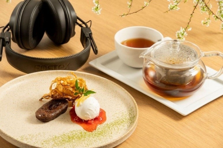 ★上野動物園パンダ送別記念SPメニュー★「ハードロックカフェ」上野駅東京店「サンクス パンダスライダー」/「サンクス パンダシェイク」