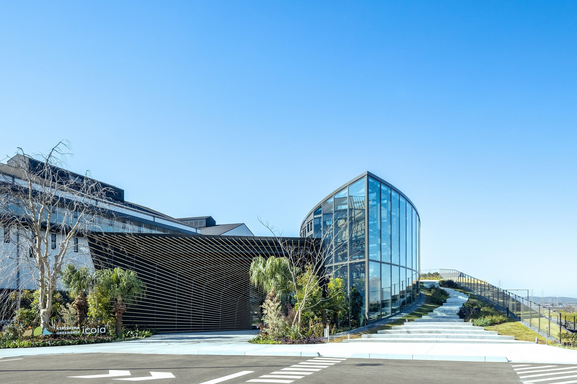 スターバックス×霧島酒造コラボレーションプロジェクト　「KIRISHIMA GREENSHIP icoia」が1月27日についに開業！