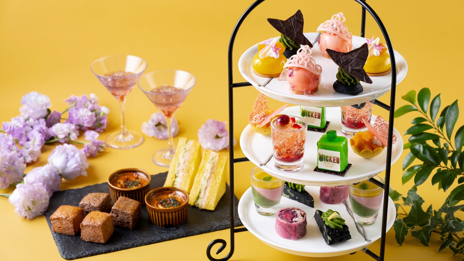 【グランドプリンスホテル新高輪】映画『ウィキッド 永遠の約束』とコラボレーション！ 物語の世界観を味わう期間限定のアフタヌーンティーを開催
