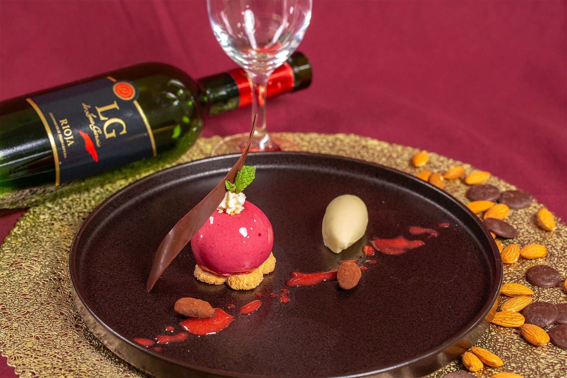 学生のアイデアがホテルの味に！産学連携で新デザート誕生。2026年2月1日（日）より期間限定でご提供／ザ ロイヤルパークホテル アイコニック 大阪御堂筋