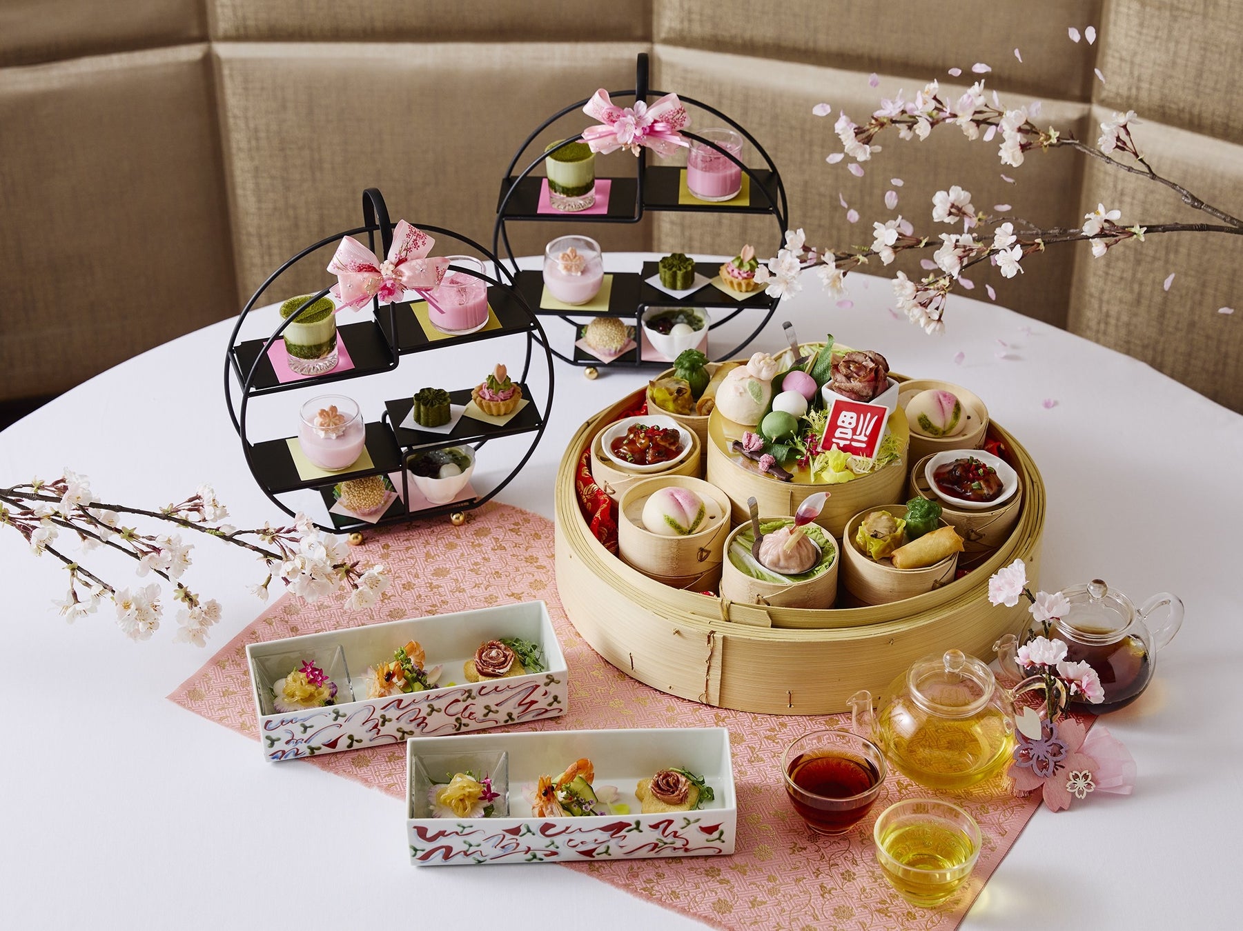 【ロイヤルパークホテル】 桜モチーフで彩る 「お花見チャイニーズアフタヌーンティー」や「春花会席」が登場！