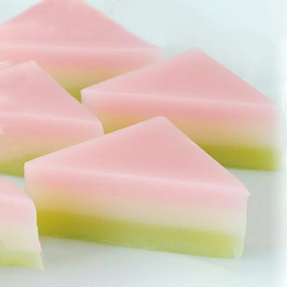 【季節商品「雛ういろう」】【「甲賀流 忍」】のご紹介