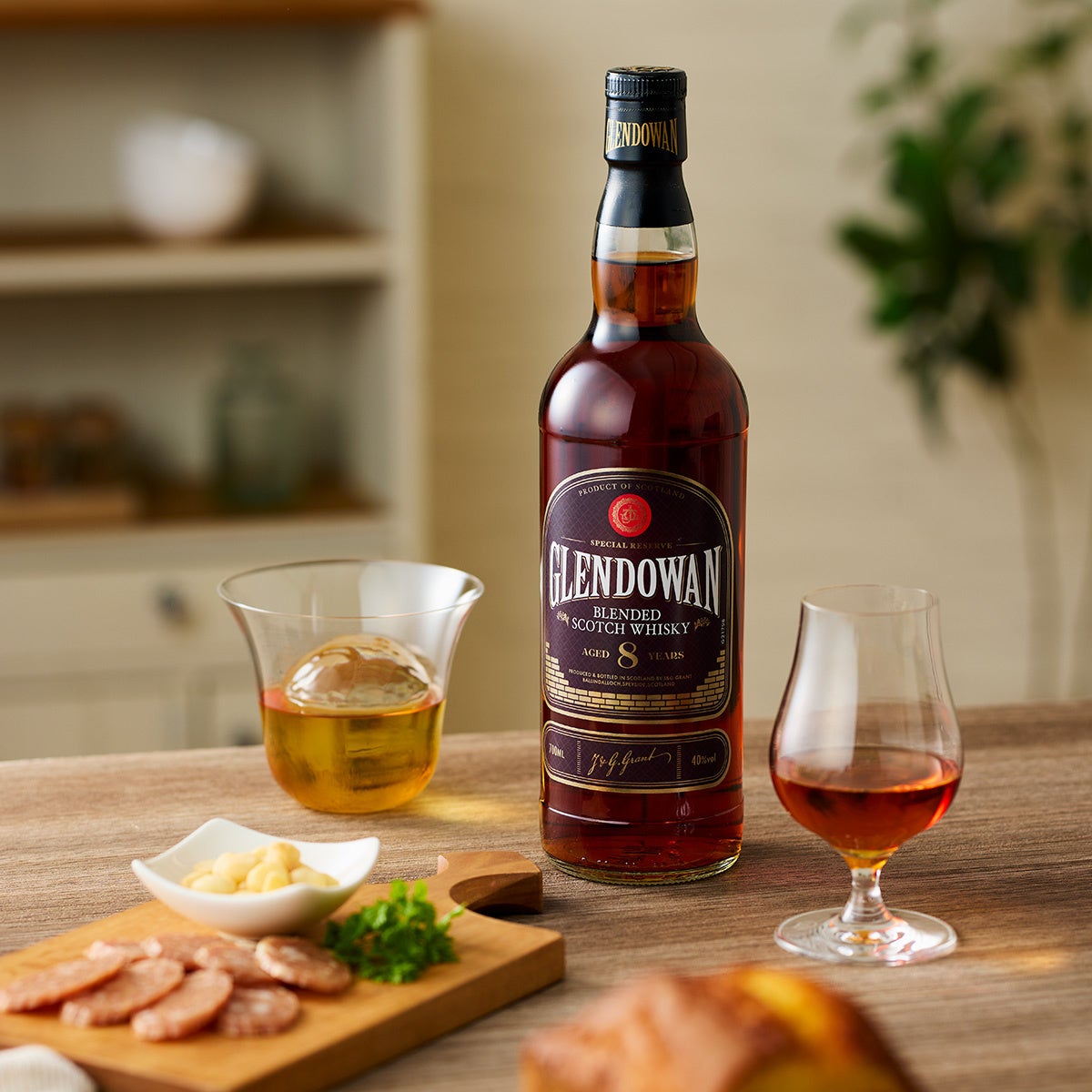 【新発売】J&Gグラント社が造るブレンデッド・スコッチウイスキー「グレンドーワン」から、「グレンドーワン8年」が数量限定で発売