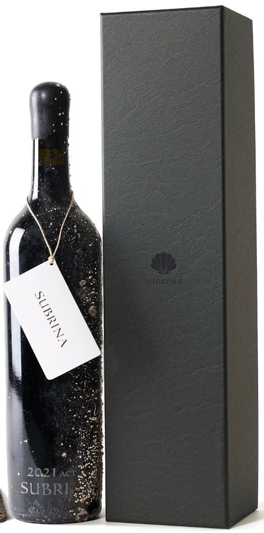 『 SUBRINA × LAMMAS 』 海底熟成ワインと熟成チーズの共演。限定ペアリングセットを発売中