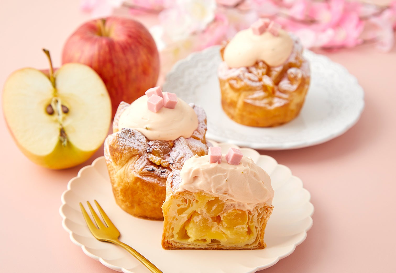 春到来！“桜スイーツ”新作「Apple Cup さくら」を 焼きたてパイ専門店「PIE mania（パイマニア）」で2月16日(月)より季節限定で販売