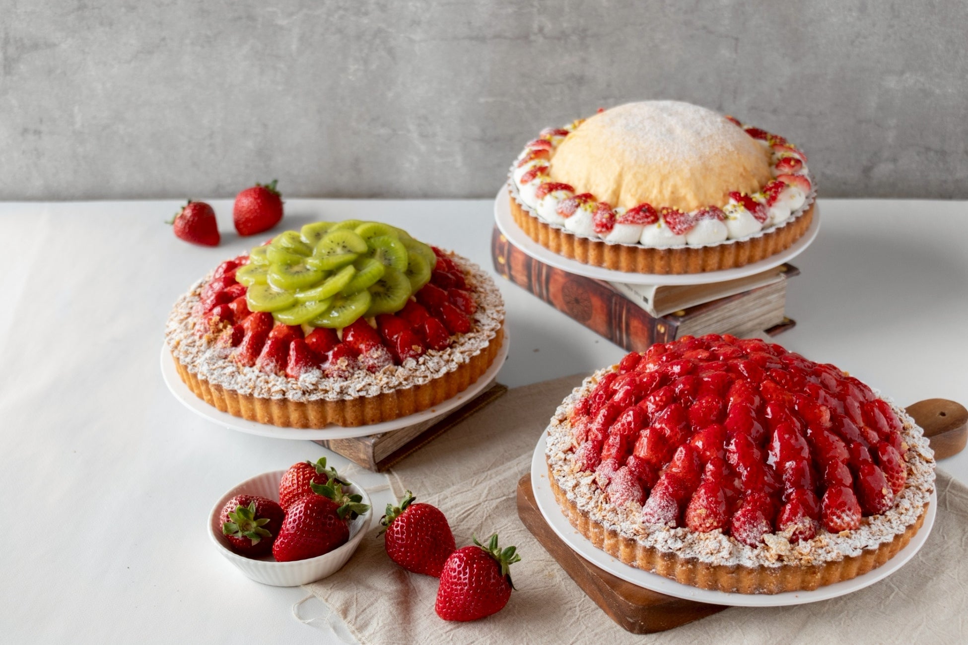 【DISHES and TART SAN】旬のいちごを楽しむ「いちごフェア」を開催／2026年2月16日～季節限定タルトを販売。