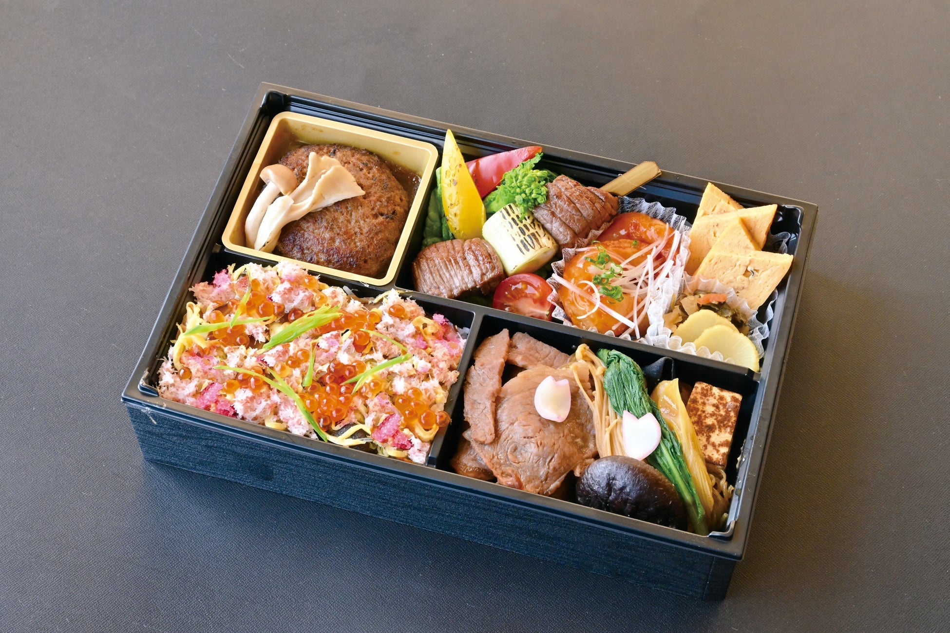 【ハレの日パフォーマンスを求めるなら】『春のお祝い御膳』が米沢牛黄木で期間限定販売。老舗がお届けする、米沢牛「すき焼き・ハンバーグ・牛串」の『豪華共演』を是非ご堪能下さい！