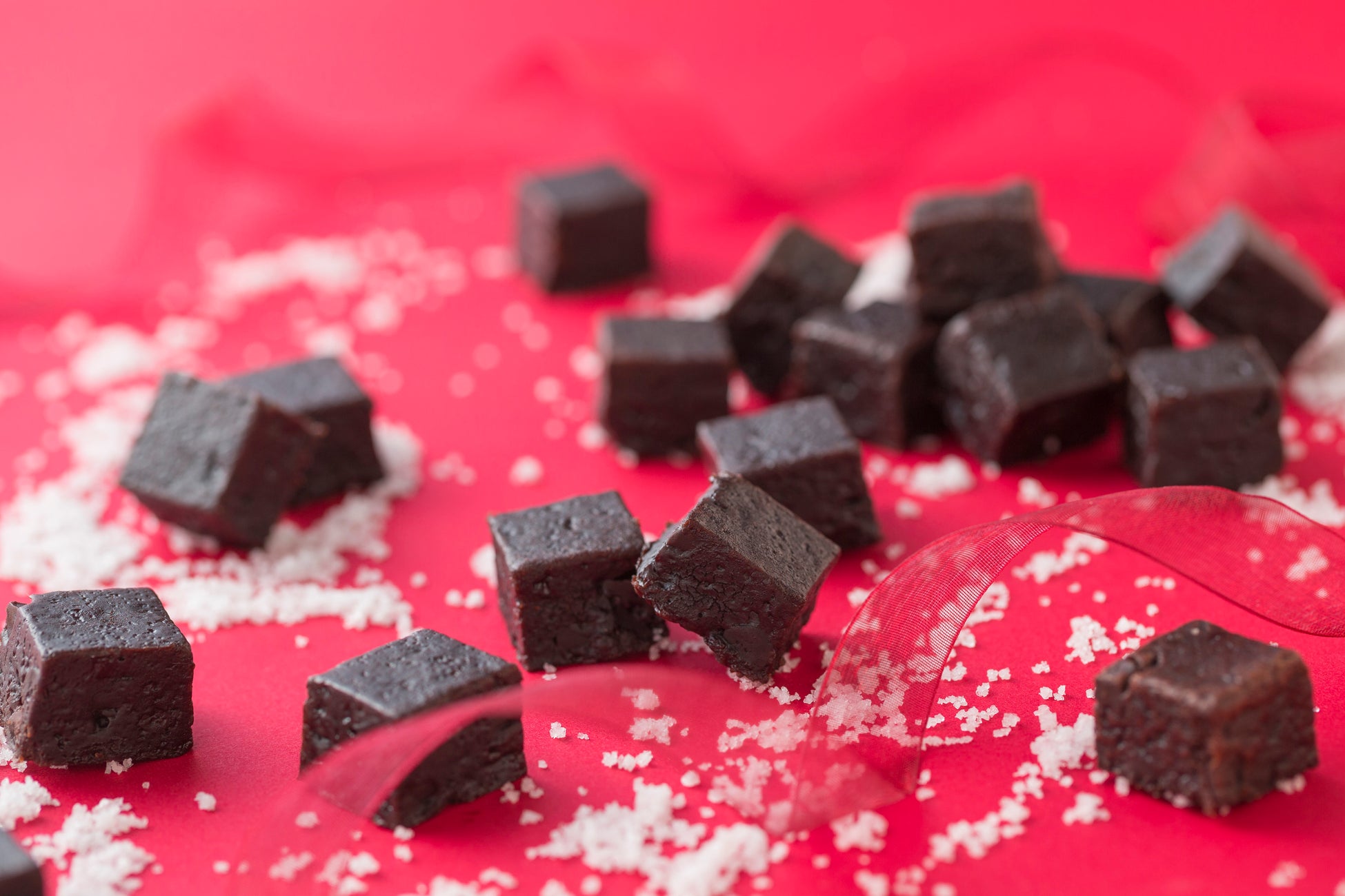 【奇跡の復活】南青山で惜しまれつつ閉店した名店「ショコラシック」の幻の味を継承。北海道旭川で『塩チョコクッキー』が待望の本格展開スタート