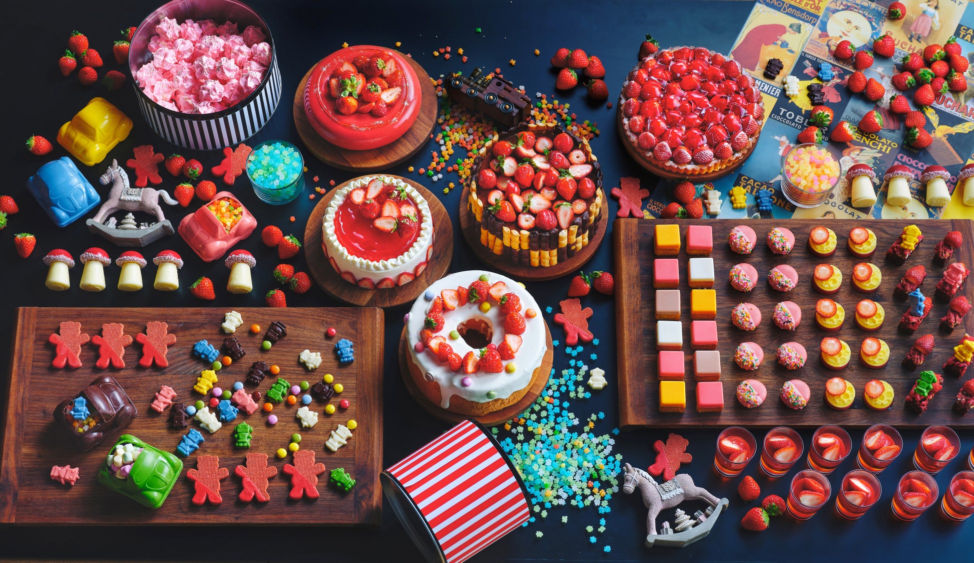 【リーガロイヤルホテル京都】春めく苺のスイーツを詰め込んだ、バスケット仕立てのアフタヌーンティー「ピクニック アフタヌーンティーセット」販売