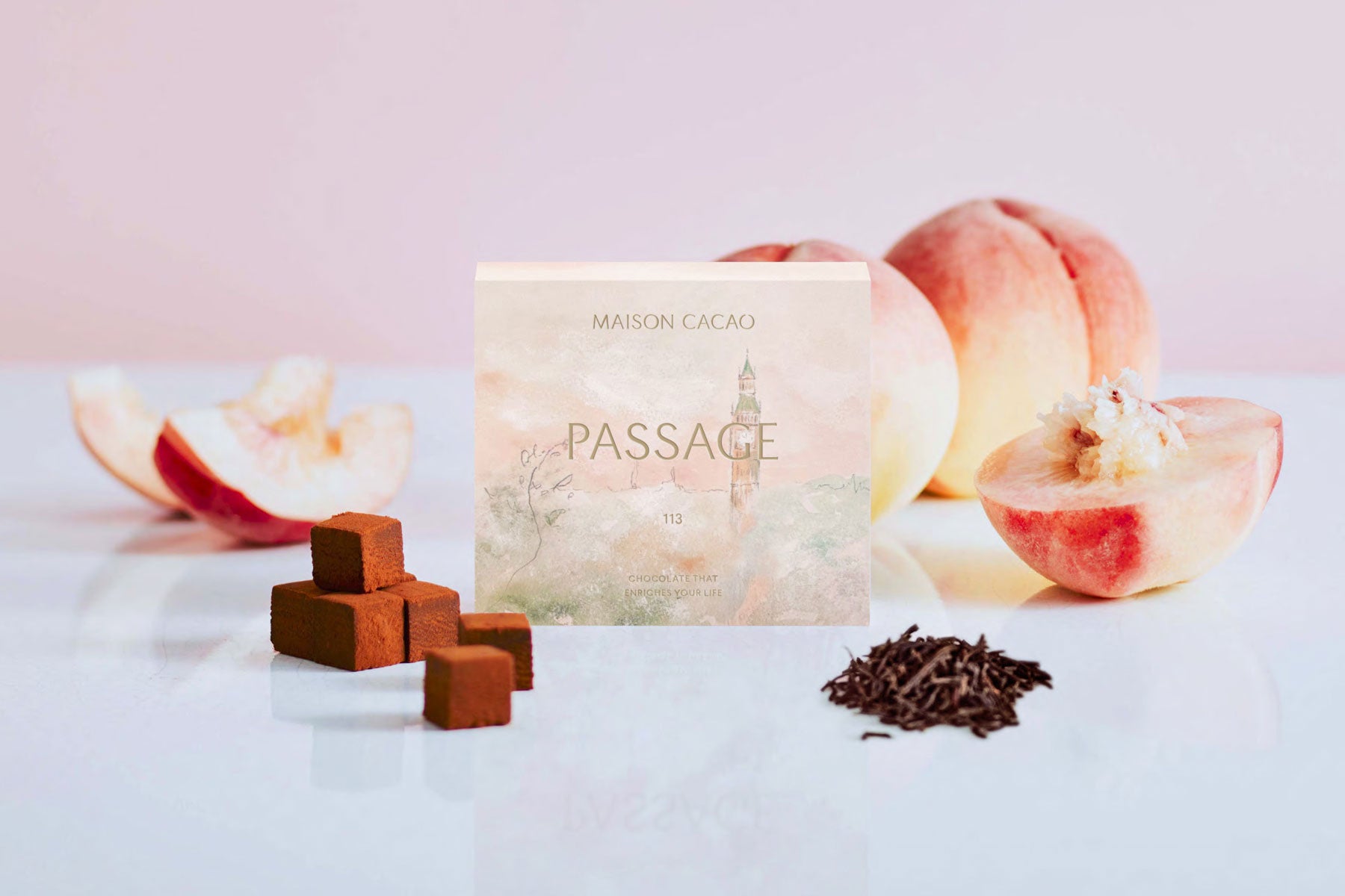 メゾンカカオ、ホワイトデー限定コレクション人気4種に加え、新作“白桃アールグレイ”チョコレートが初登場。今だけの味わいが3月1日（日）より限定登場します。
