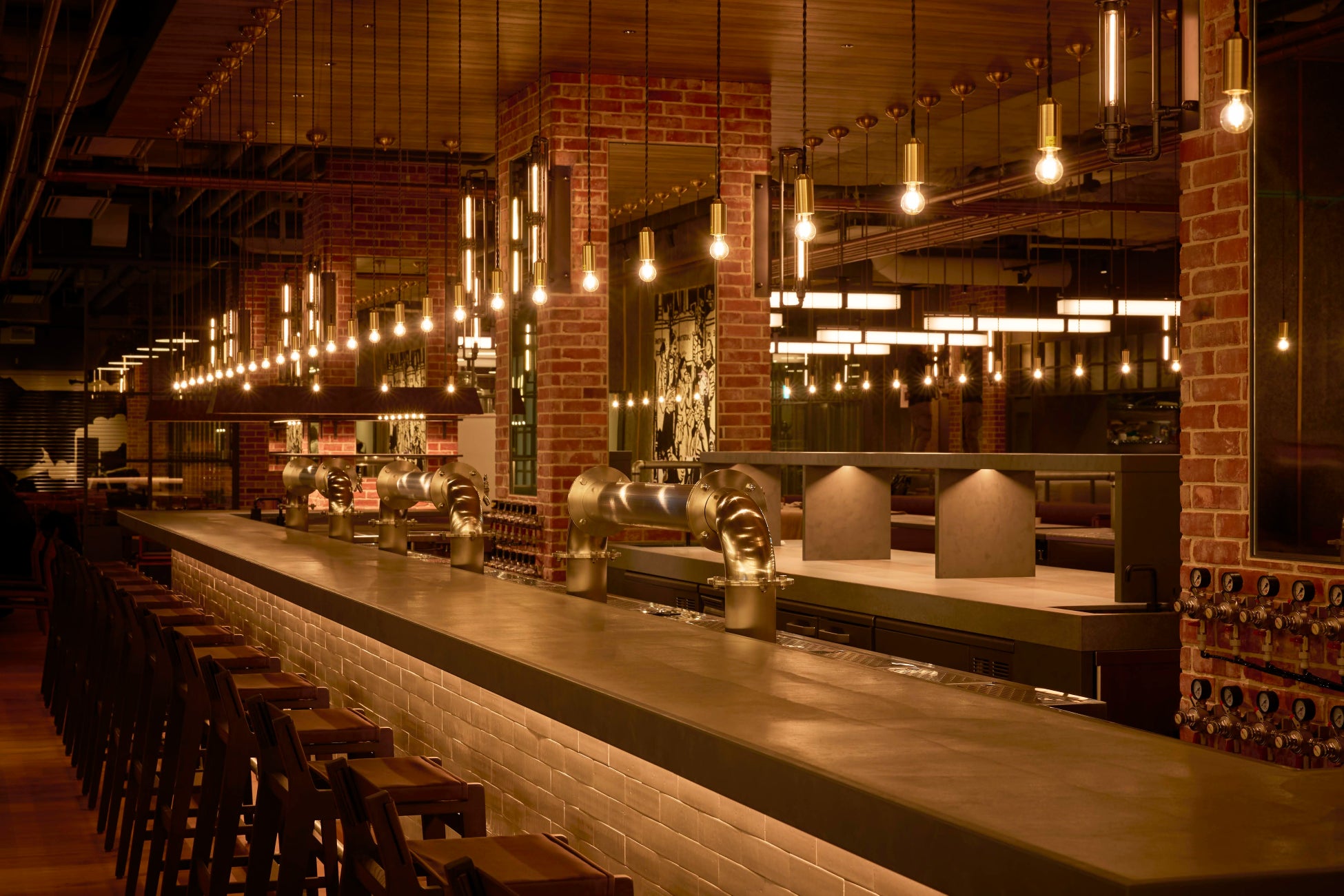 3月30日開業、日本最大の駅直結ブルワリーレストラン「YONA YONA TOKYO BREWERY」　2/19(木)より一般予約受付開始