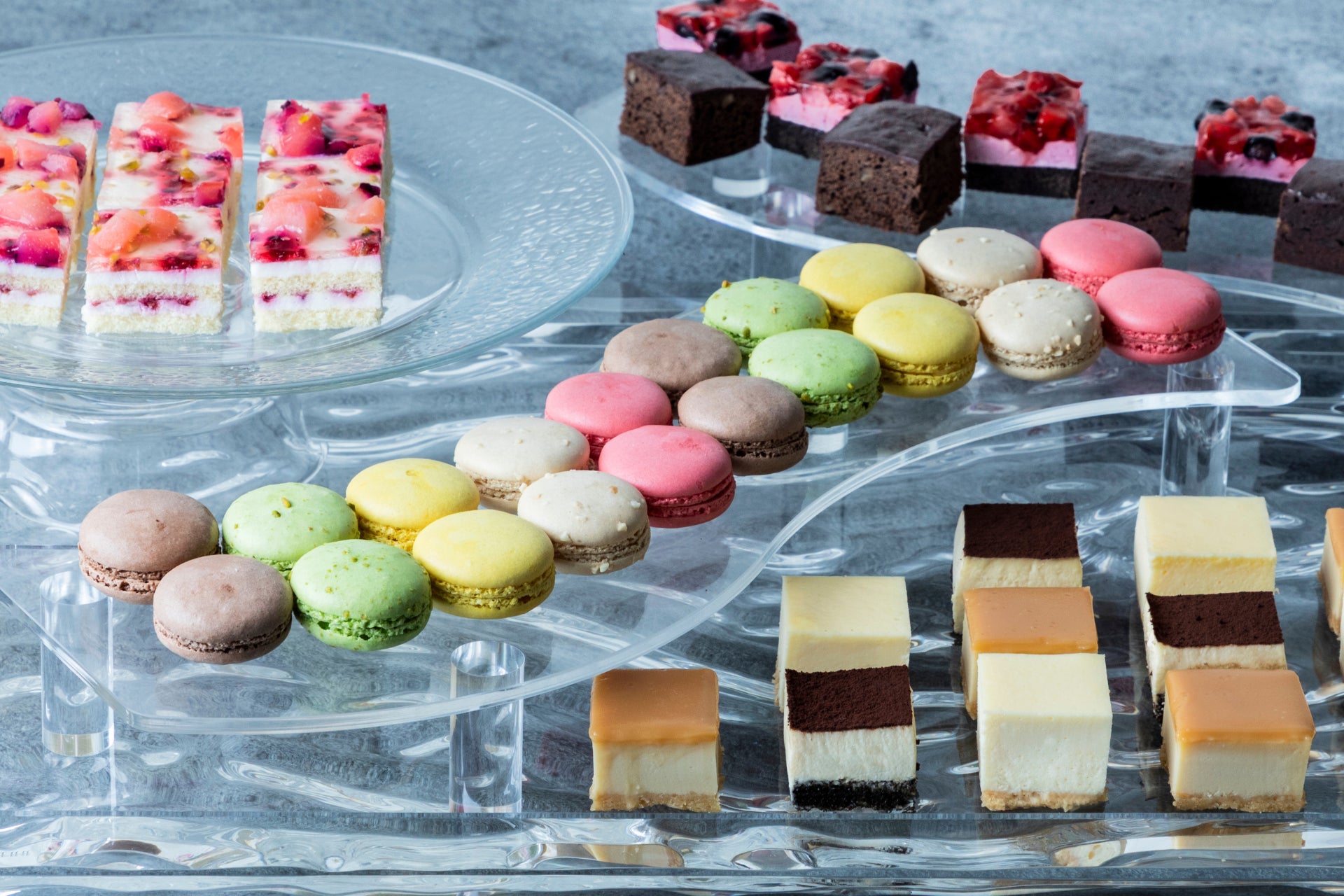 ホワイトデーを「社員が喜ぶ福利厚生」へ。お返し文化のアップデートで、「質の高いリフレッシュ」と「社内交流」を。