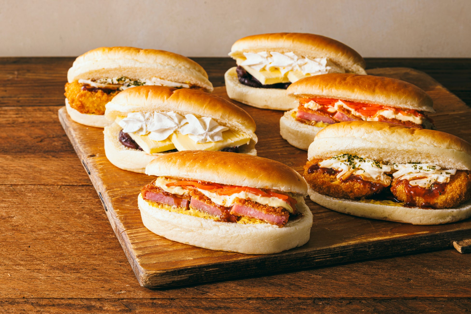 【木村屋總本店】＜新商品＞食べ応え抜群！「コッペパンサンド」3種類を4店舗限定で発売