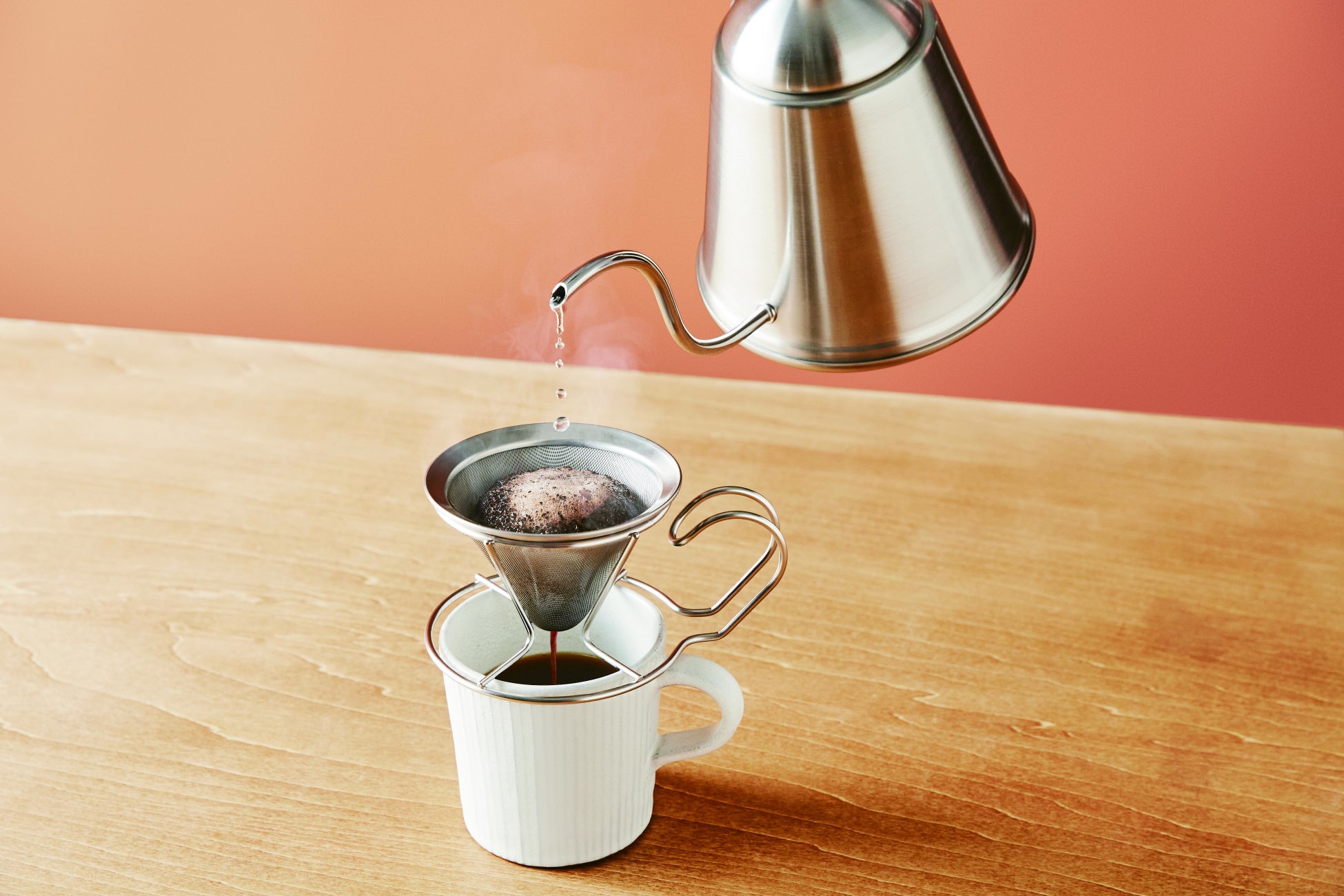 燕三条のドリッパーでコーヒータイム　西桂の配送拠点でスイーツとフルーツ囲み交流3月4日（水）〔山梨 長野〕