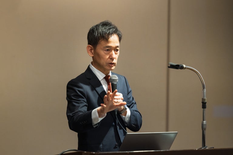 習慣的な玄米食が高齢者の認知機能改善に寄与