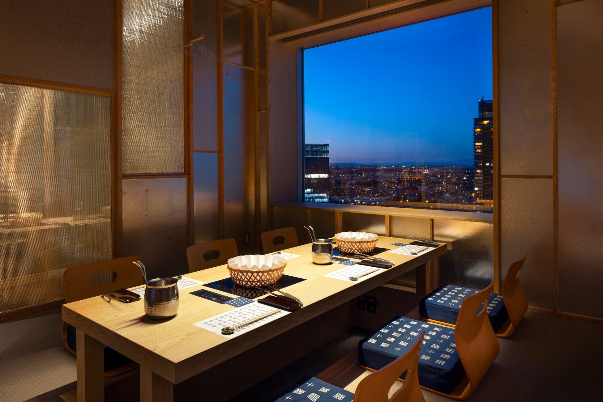 【神奈川県初出店】出汁しゃぶ「瓢斗」が、この春 横浜スカイビルへ。28Fから横浜の絶景を望む洗礼された和空間で特別なひとときを。