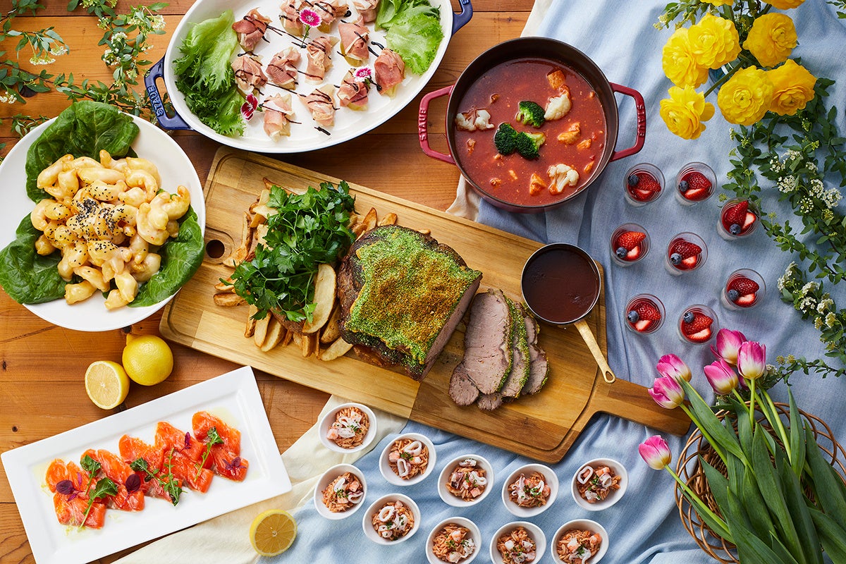 【ロイヤルホスト デリ】　新しい門出に、ロイヤルホストの味でエールを。「新生活応援セット」を3月6日(金)より販売開始！