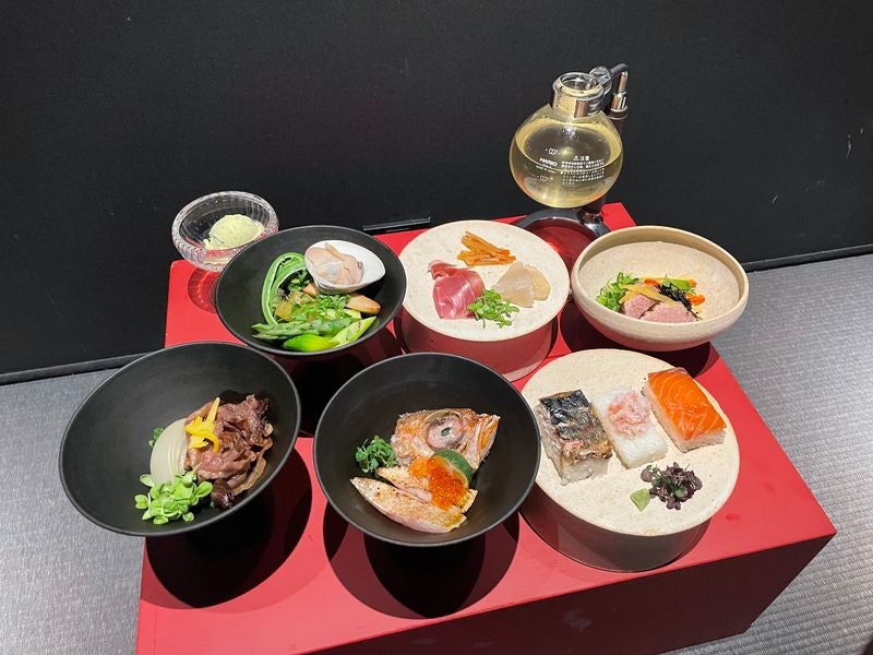 【いつでも、どこでも、NEWスタイル♪】手軽に楽しめる新カテゴリー「サクッとケンタ」シリーズが登場！「まるかじりケンタ」「カーネルクランチポテト」3月11日(水)から数量限定で発売！