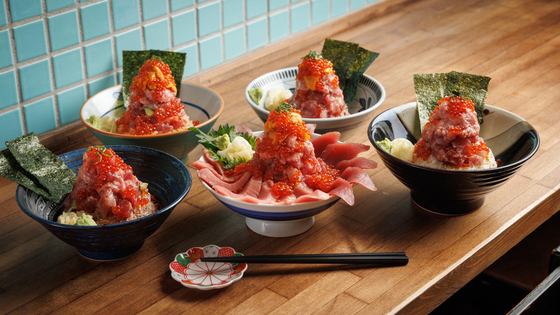 【移転オープン】行列が絶えない海鮮丼専門店「海鮮処 向井」が代々木八幡へ。古民家で味わう極上“極上の一杯”。そして将来は子ども食堂として地域の居場所づくりへ。