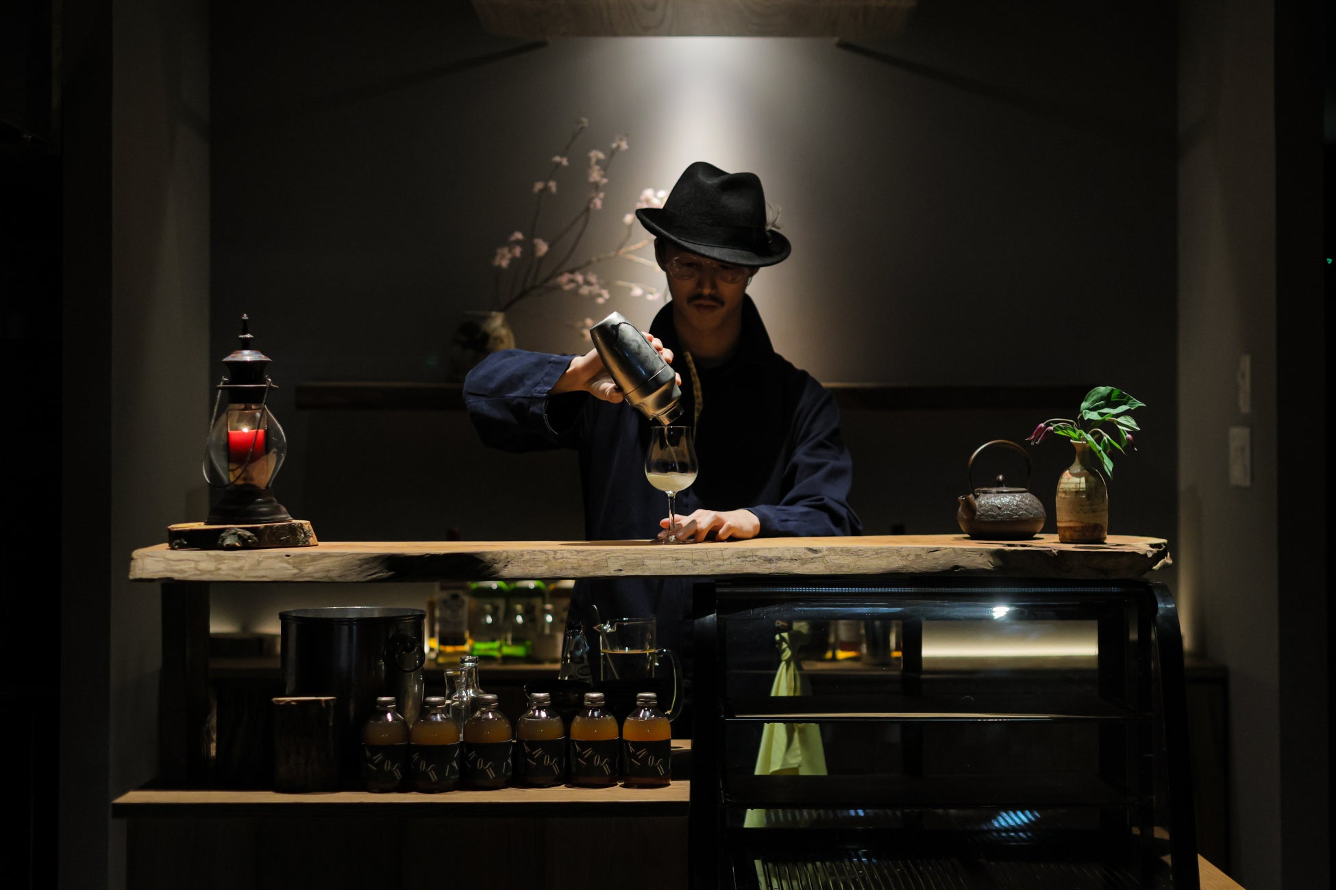 軽井沢T-SITEに夜のバー「BAR THE BASE」誕生