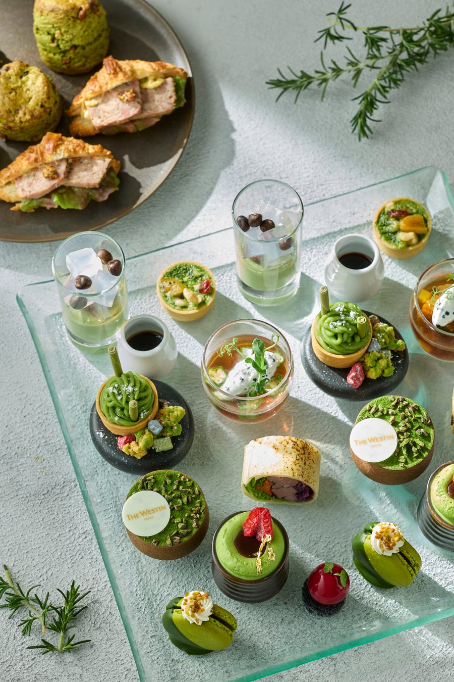 【ウェスティンホテル東京】「抹茶 ウィークデイアフタヌーンティー」＆「抹茶アフタヌーンティー」新緑のガーデンとともに平日と週末で異なる “抹茶スイーツ“を堪能