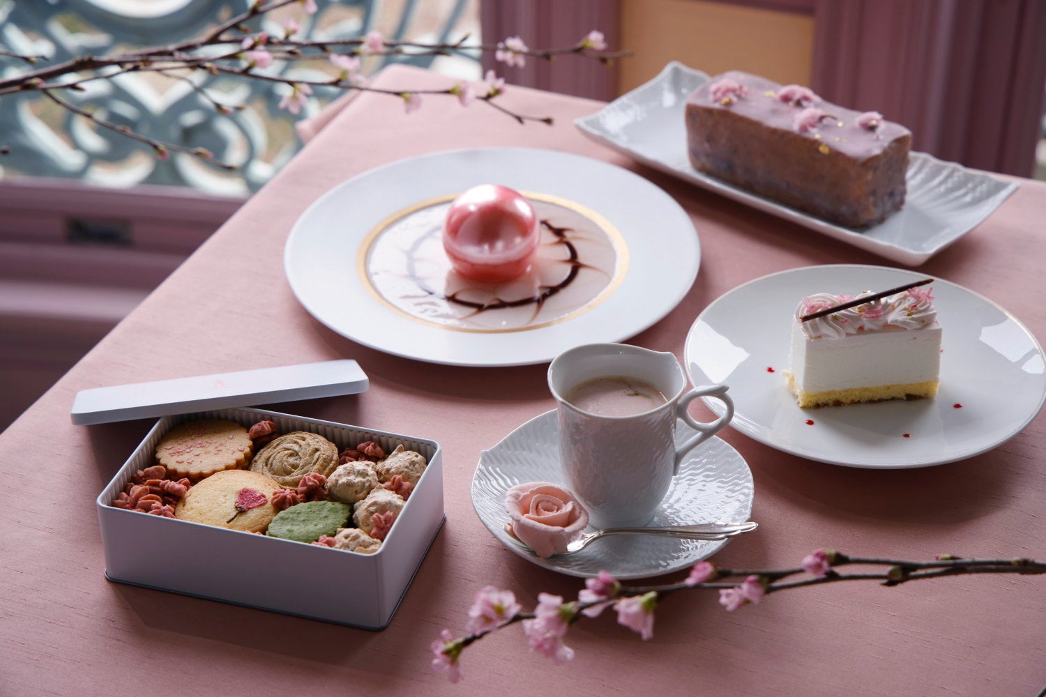 【ホテル長楽館】桜を味わう春限定カフェセレクションを2026年3月20日（金）より提供