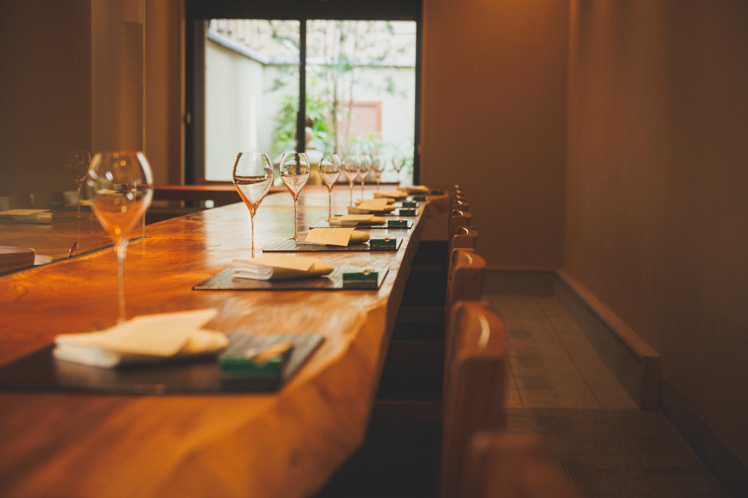 【果実屋珈琲】一粒で心奪う。こだわり抜いた３つのブランド苺を贅沢に使用したメニューが登場