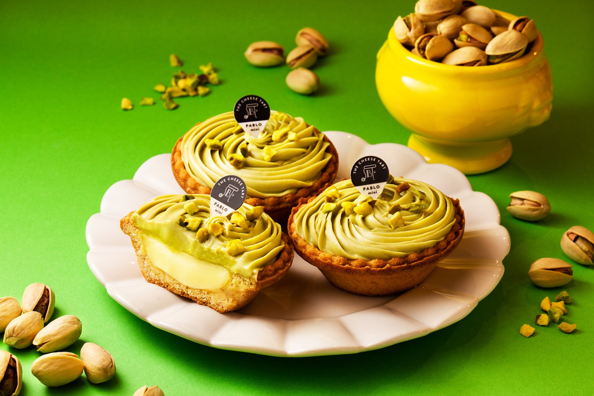 春に食べたい♡華やかなチーズタルト！濃厚ピスタチオが香ばしい「PABLOmini 贅沢ピスタチオ」