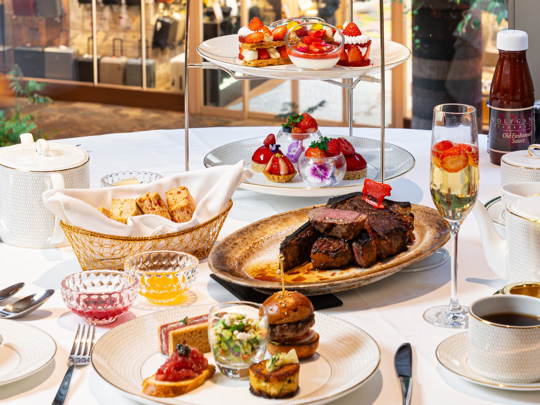 【都ホテルズ&リゾーツ】会員宿泊価格から、さらに10%~15%OFF優待と、アプリ新規登録で500円分ポイントクーポン進呈キャンペーンを実施