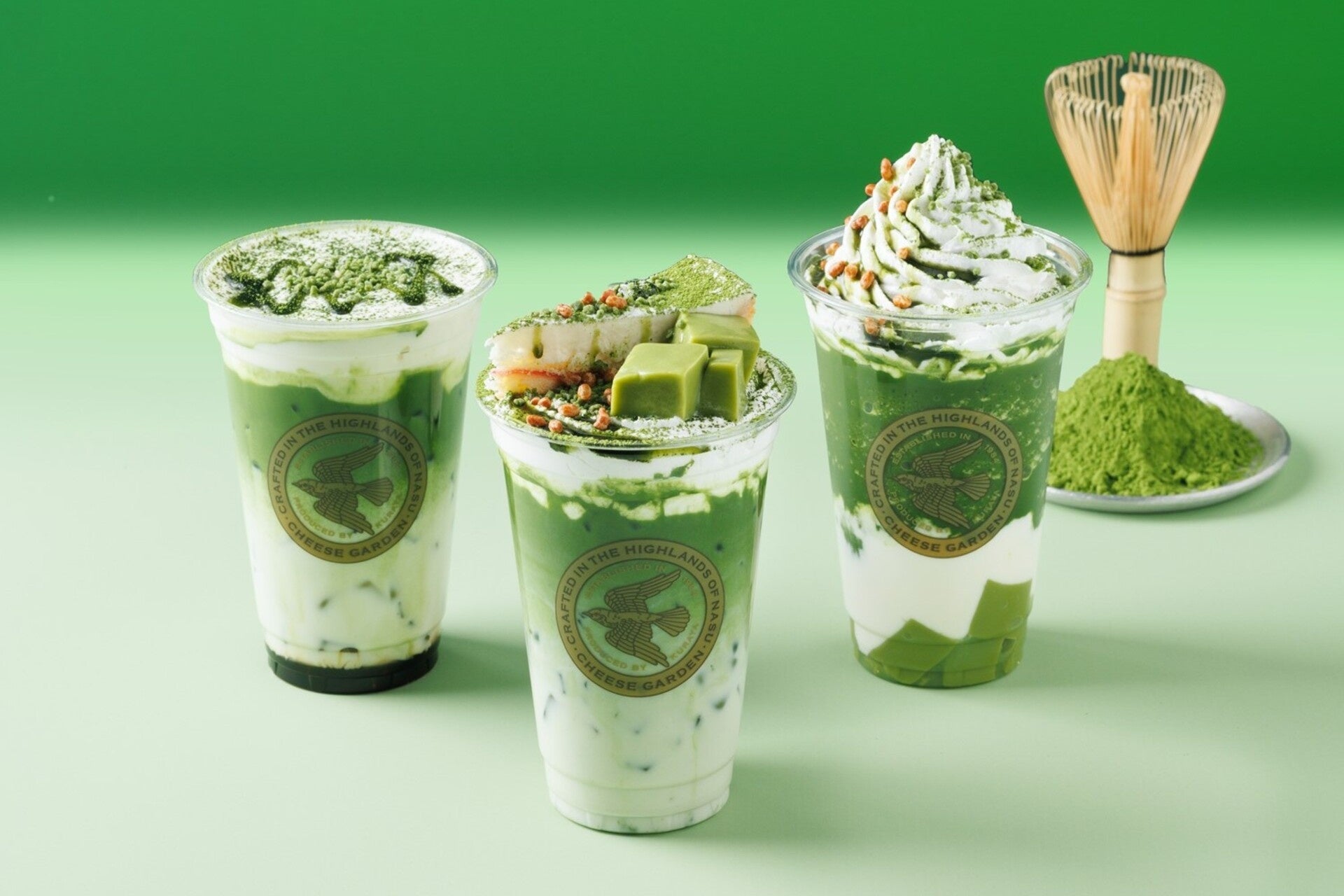 【チーズガーデン】抹茶の香りや旨みとチーズの余韻がひろがる季節限定カフェドリンク　新緑の季節を彩る和洋折衷な味わい『MATCHA FROMAGE』発売