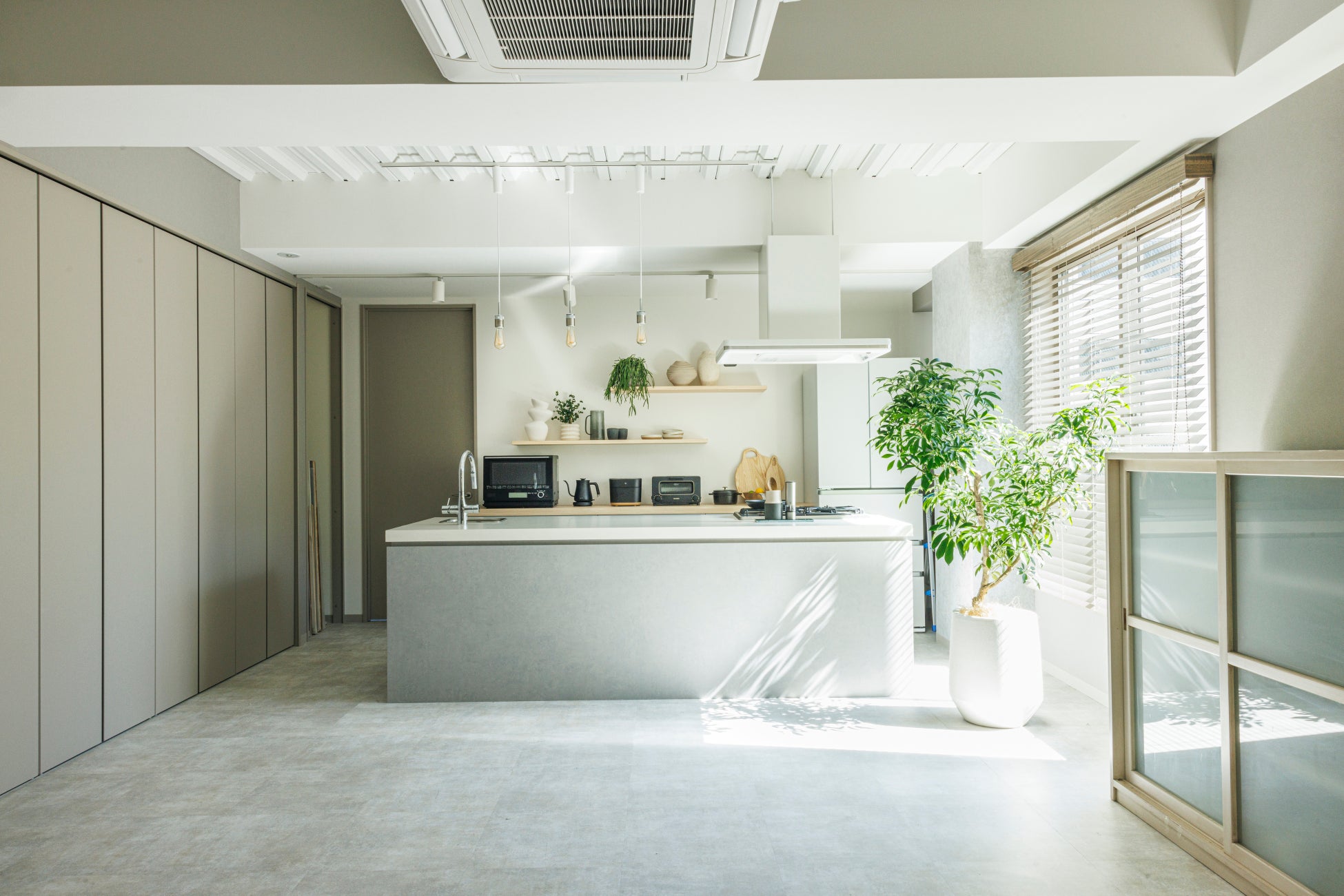 製造許可取得済みの業務用キッチンレンタルを開始 ― 商品開発からゴーストキッチンまで対応可能 ―